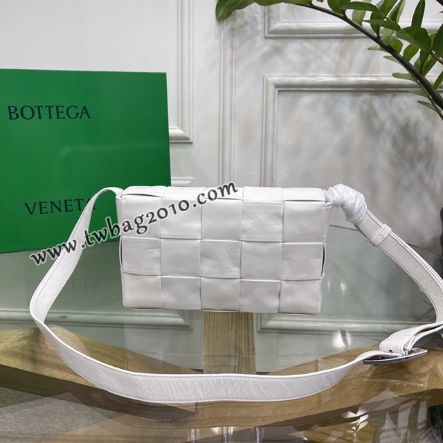 Bottega veneta高端女包 KF0022 寶緹嘉小牛皮編織女包 BV經典款CASSETTE五格油臘皮包  gxz1407